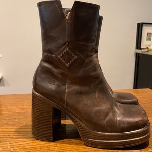 Vintage platform boots